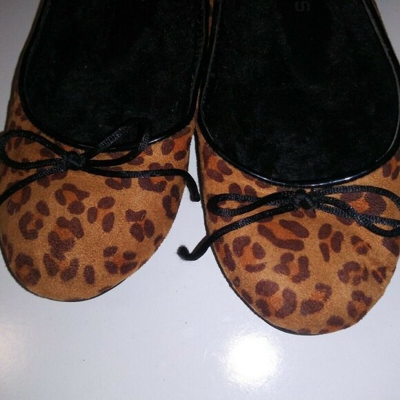 Chico's ballet flats Leopard print faux fur lined size 6 animal print soft - Picture 5 of 10